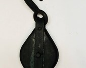 Vintage Large Cast Iron Pulley - Industrial Decor - Nautical Decor - Barn Pulley