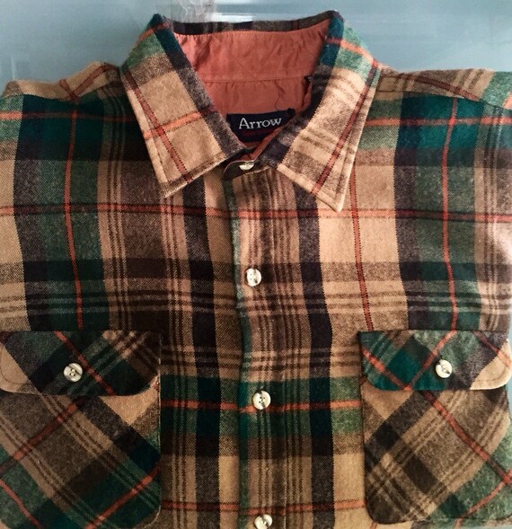 Arrow brand brown flannel button up Large