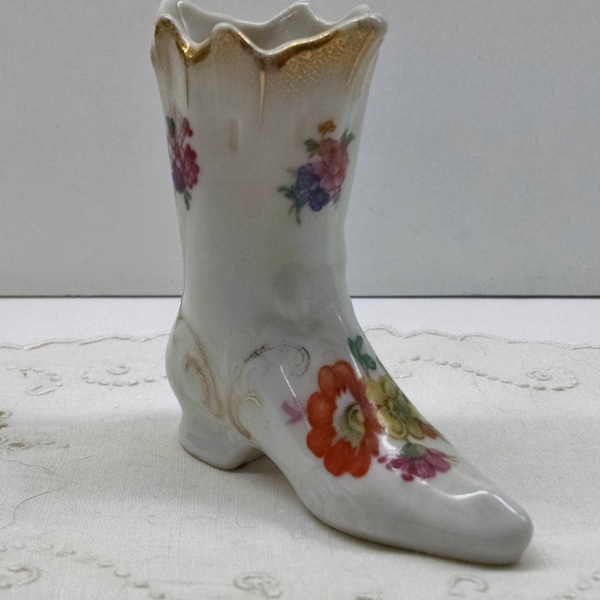 Ladies Miniature Boot Hand Painted Vintage Elfinware from Germany