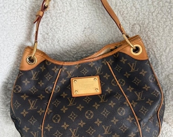 Louis Vuitton Galliera PM Monogram Shoulder Bag