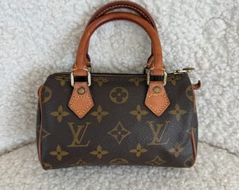 Louis Vuitton Nano Speedy