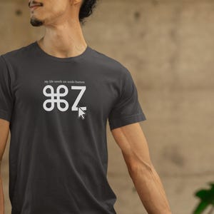 My life needs an undo button cursor graphic Tee | computer undo keyboard symbol t-shirt