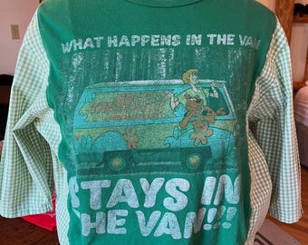 Scooby Doo T-Shirt mit grünen Vichykaro-Ärmeln, Tunnelzug am Saum