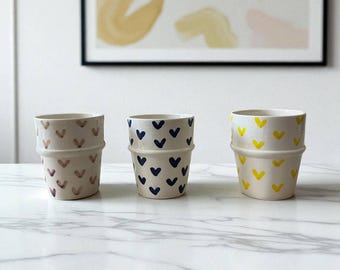 Tazas de cerámica con forma de corazón pintadas a mano – Juego de 6 / Tazas de espresso artesanales marroquíes