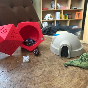 Extra Large Die of Holding: D20 Dice Box Storage Box