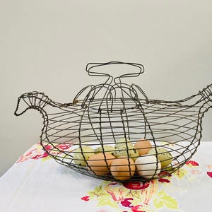 Large Vintage Wire Chicken Egg Basket: Farmhouse Kitchen Decor