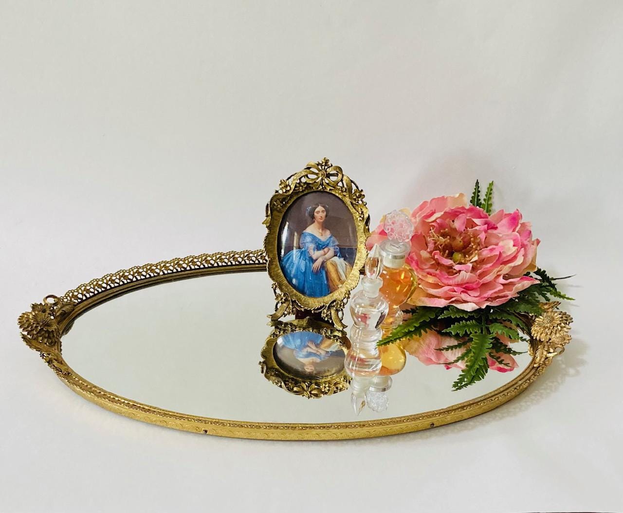 40s〜50s アメリカアンティークmatson　薔薇ゴールドバニティートレイ鏡 マトソン製 ゴールド ローズ オーバル バニティーミラートレー – Allen