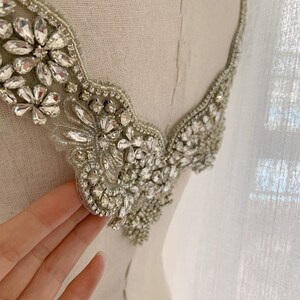 Strass V Ausschnitt Applikation für Couture