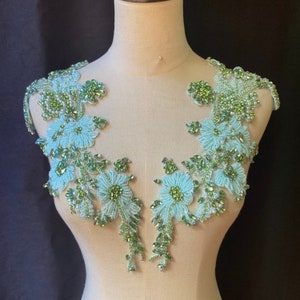 Pale blue Rhinestone applique, heavy bead crafted rhinestone applique for bridal, for couture, dance costume imagem 4