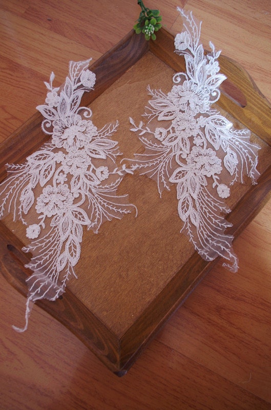 ivory cord lace appliques by pairs, bridal lace applique for bridal