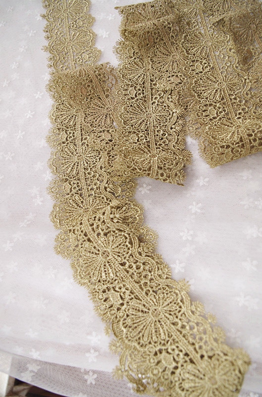 Scalloped Metalic Gold Lace Trim, Gold Lace Fabric, Golden Venise
