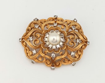 Vintage Gold Tone Filigree Faux Pearl Rhinestone Brooch
