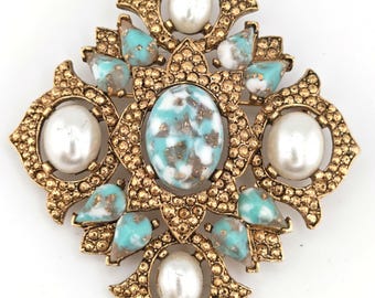 Vintage Sarah Coventry Turquoise Robins Egg Blue Pearl Statement Brooch