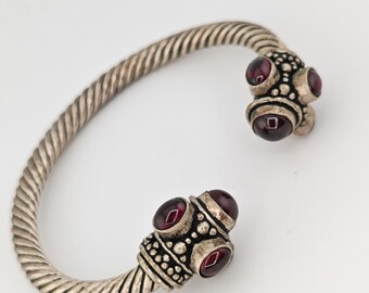Vintage Garnet Bali Style Cable twist Silver Tone Cuff Bracelet