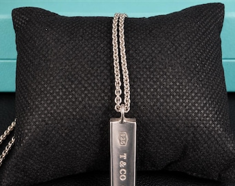 Collier à pendentif barre 1837 Tiffany & Co. | Argent sterling 925 | millésime 2001 | Avec boîte d'origine