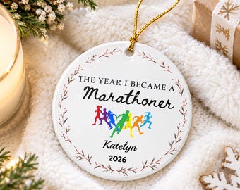 Gepersonaliseerd marathonornament 2026, eerste marathon kerstcadeau, aandenken voor marathonlopers, cadeau voor hardlopers, ornament ter ere van hardloopprestaties