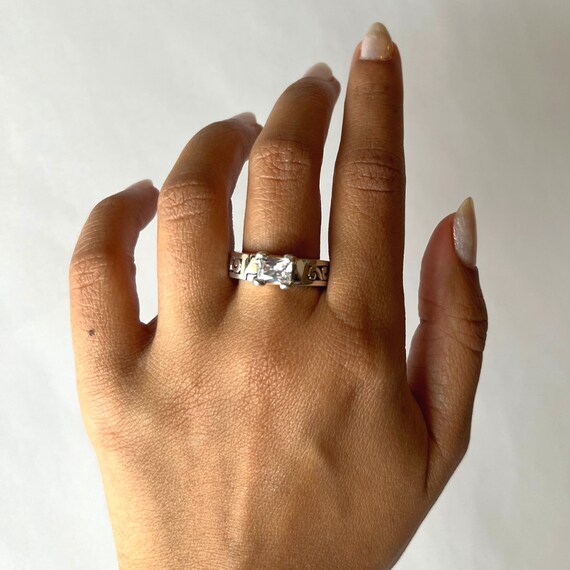 Platinum Hinged Wedding Ring — Petra Jewellery