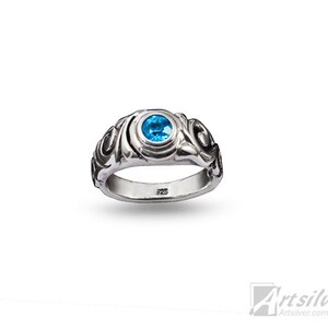 Sterling Silver Ring with Filigree Design - KS658