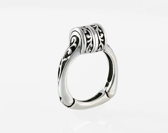 Anillo plateado articulado para nudillos grandes / Diseño de celosía / Ajuste cómodo apto para personas con artritis