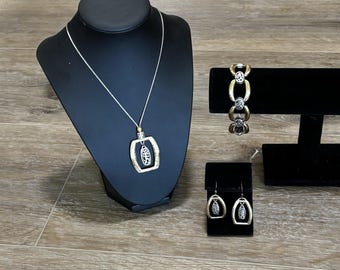 Brighton Sensation ketting, oorbellen en armband met gehamerde gouden en zilveren schakels