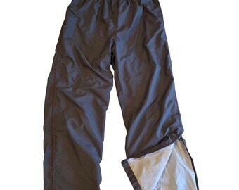 Vintage Champion trainingsbroek uit de jaren 90, herenmaat XL, antracietgrijs met bordeauxrode bies.