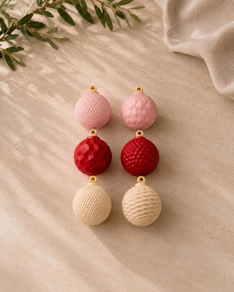 Christmas Bauble Gift Set | 6 Decorative Tree Ornaments With Storage ...