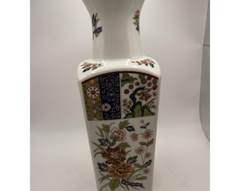 VTG Japanese Imari Blue/Orange Floral porcelain vase