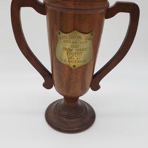 Raro trofeo de 1935 del Rod and Gun Club Crow Shoot.