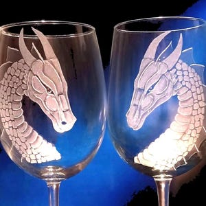 Conjunto de taças de vinho Dragon Wedding, cálices de 23 cm gravados à mão e feitos à mão.
