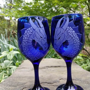 dragons wine glasses handmade cobalt blue dragon engraved custom wine glass engraved wine glass wine glasses goblets royal blue clear image 5