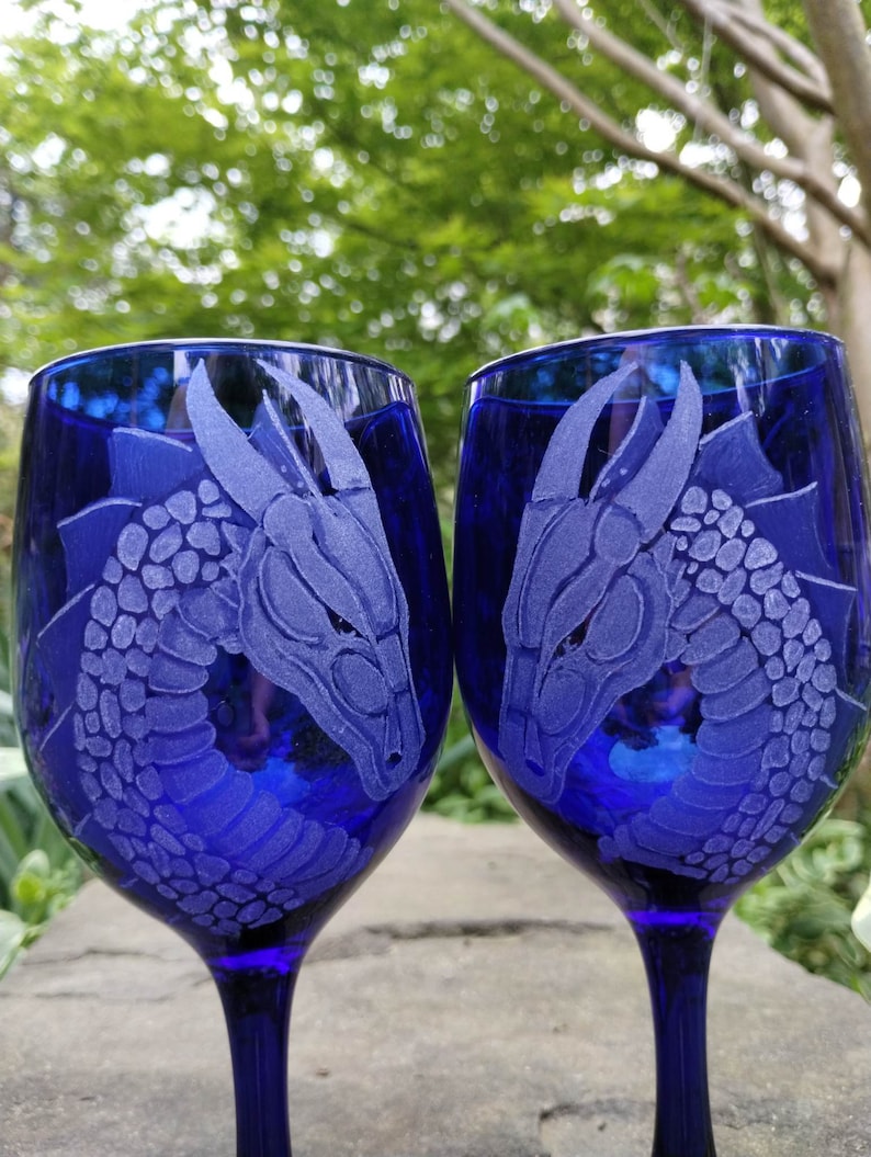 dragons wine glasses handmade cobalt blue dragon engraved custom wine glass engraved wine glass wine glasses goblets royal blue clear image 8