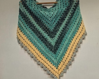 Capuche/châle à rayures sarcelle/bleu ombré et blanc
