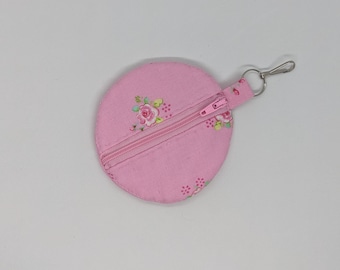 Pochette pour boutons d'oreille roses et boutons de rose