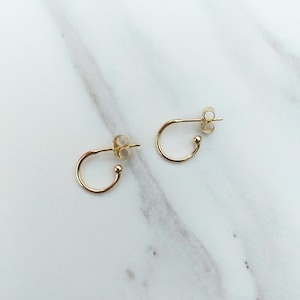 GOLD Hoops earrings | Pendientes de aro ORO