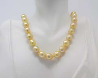 Gift Vintage Slight Oval Round Cultured 11mm Golden Indonesian Saltwater Real  Pearl Strand Necklace 17.5 inch PN039