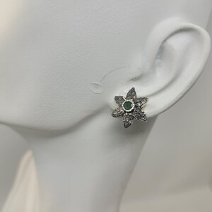 Vintage Upcycled 18k Gold Diamond Emerald Beautiful Daisy Floral Motif Stud Earrings