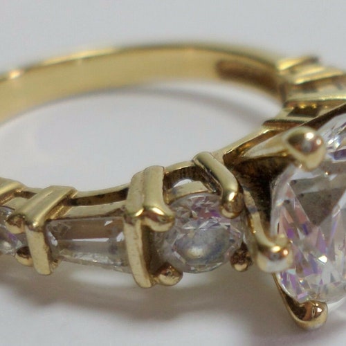 Stunning Sparkle! shops Vintage CZ Diamond Promise Wedding Engagement Hallmarked Band Ring Sz 8.25