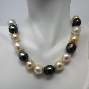 Vintage  14.5mm Semi Baroque Oval Round Tahitian and "Gold-Lip" South Sea Saltwater Pearl Strand Necklace 18 inch PN055
