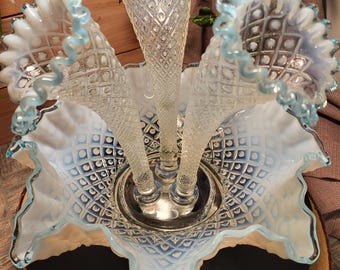 Vintage Fenton “Diamond Lace” Opalescent Epergne with Aqua Crest – 3‑Horn Centerpiece