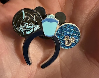 Disney trading pin hidden Disney hidden Mickey mystery set wave a 2026 rare super chaser hatbox ghost ears