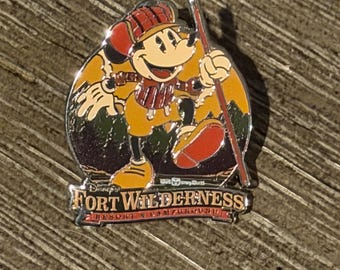 Disney fort wilderness campground Disney trading pin authentic