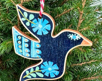 Dekorative Folklore inspirierte Taube Dekoration