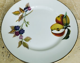 Royal Worcester Evesham Gold Design Sandwich Plates, Oven to Table Collection, Vintage 1960s Pattern Side Plates Vintage English China