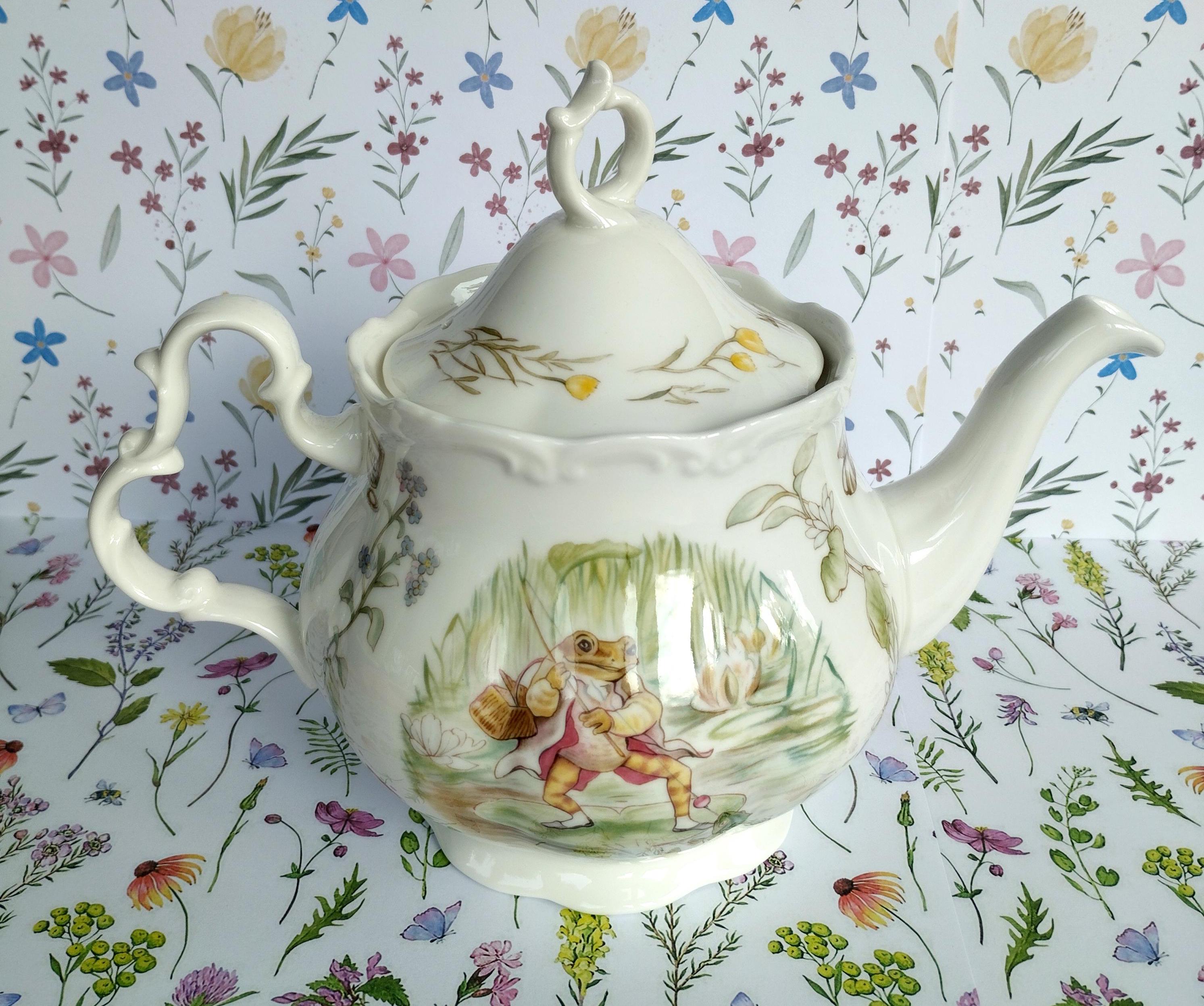 Very Rare Royal Albert Beatrix Potter Teapot - Jemima Puddle Duck 