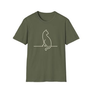 Minimalistisches Katzen-Linien-Kunst-Shirt, einfache Katzen-Grafik-T-Shirt, Unisex-Katzenliebhaber-T-Stück, modernes minimales T-Stück, ästhetisches Katzen-Shirt Bild 4