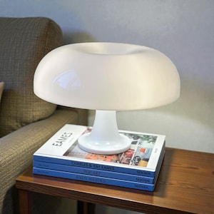 Minimalist Mushroom Bedside Lamp – Modern Table Light for Bedroom & Living Room