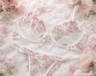 Conjunto de lencería bordado, conjunto de lencería floral, sujetador de malla, lencería de malla floral, bralette floral, conjunto de lencería transparente de encaje