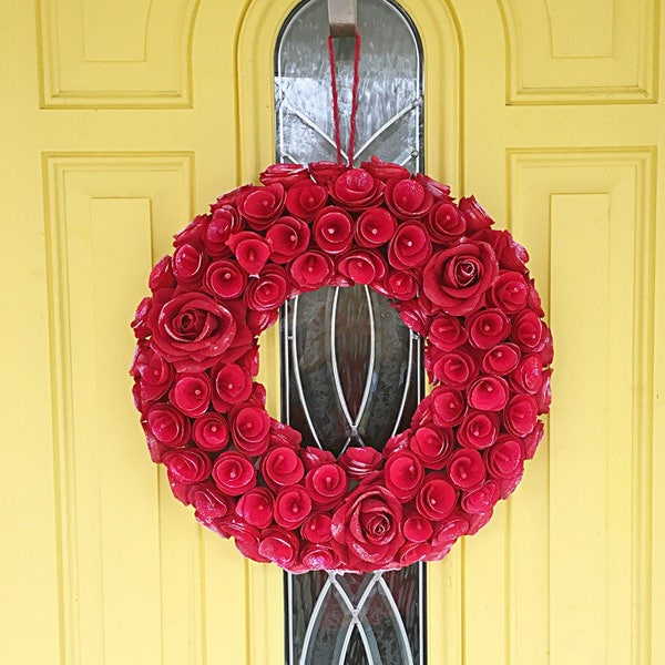 Wooden Rose Wreath, Red Rose Valentine Wreath, Valentines Day Wreath, Romantic Rose Wreath, Valentine Rose Wreath