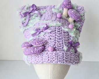 Gorro de ganchillo con lazo de seta, gorro kawaii 3D con forma de seta, estilo cottagecore kawaii fairycore morado, regalo hecho a mano para ella.