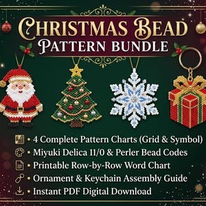 Puede incluir: Un paquete de patrones de cuentas navideñas con cuatro diseños: un Santa Claus, un árbol de Navidad decorado, un copo de nieve y una caja de regalo. El texto incluye: CHRISTMAS BEAD PATTERN BUNDLE, 4 Complete Pattern Charts, Miyuki Delica 11/0 & Perler Bead Codes, Printable Row-by-Row Word Chart, Ornament & Keychain Assembly Guide, Instant PDF Digital Download.